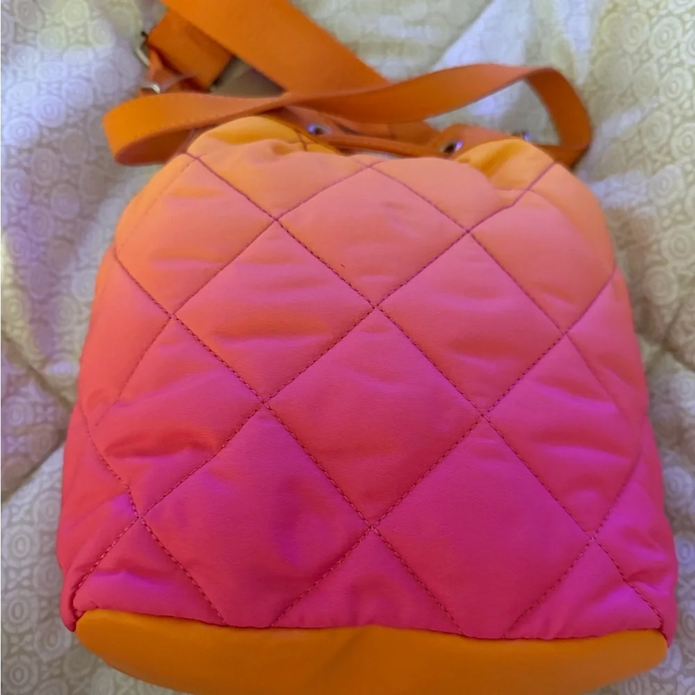 Steve Madden stylish quilted